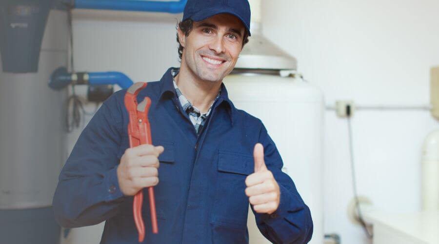 Professional expert plumbing services in Napoleon, OH